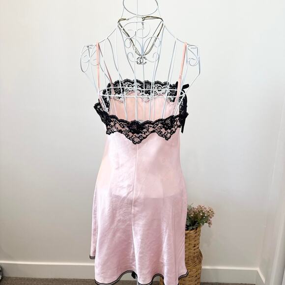 INSANE vintage Victorias secret y2k pink & black silky babydoll mini slip dress - Picture 6 of 7